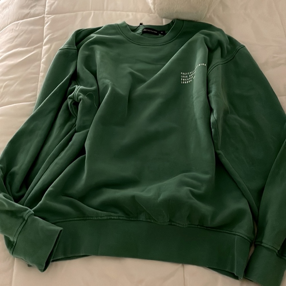 green pretty little thing pullover